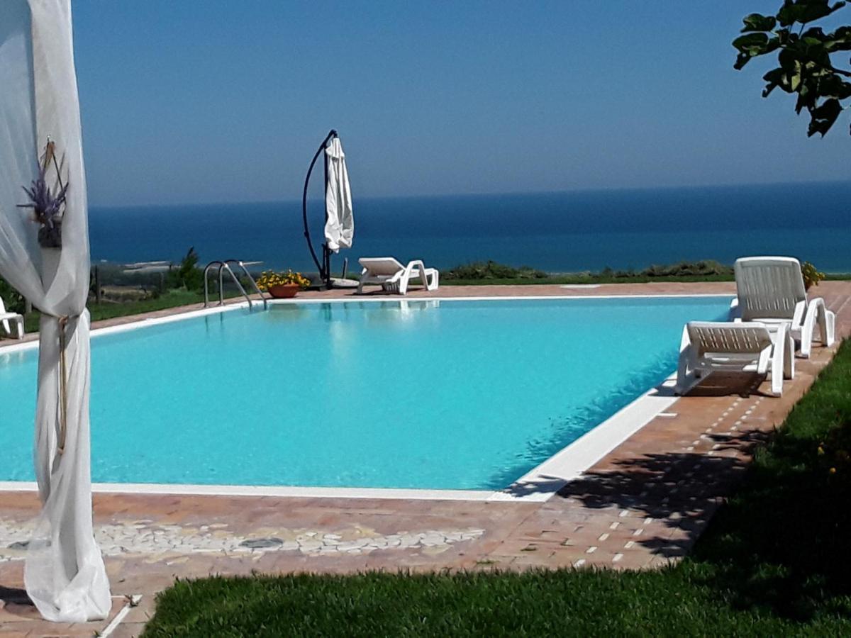 In collina sul mare... Villa Montenero di Bisaccia Exterior foto