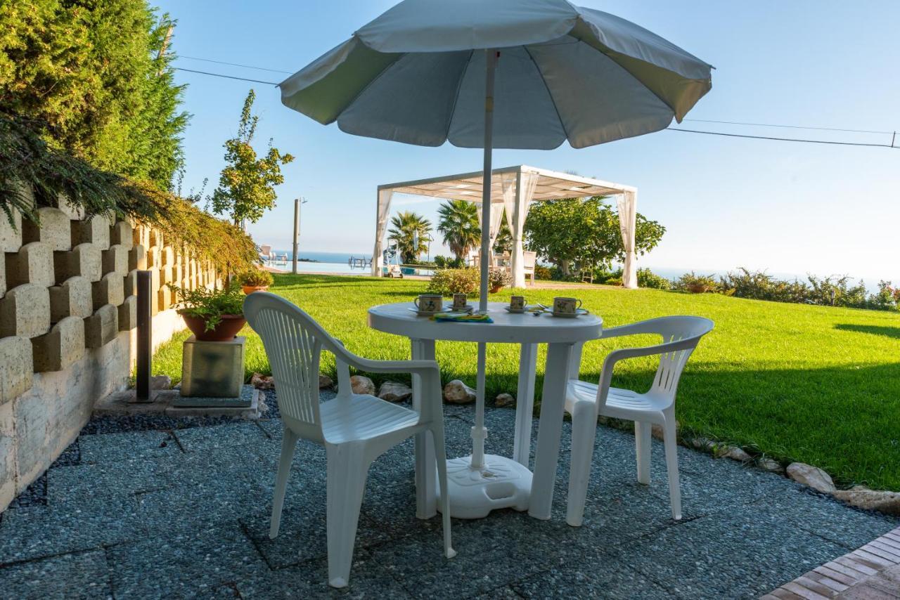 In collina sul mare... Villa Montenero di Bisaccia Exterior foto